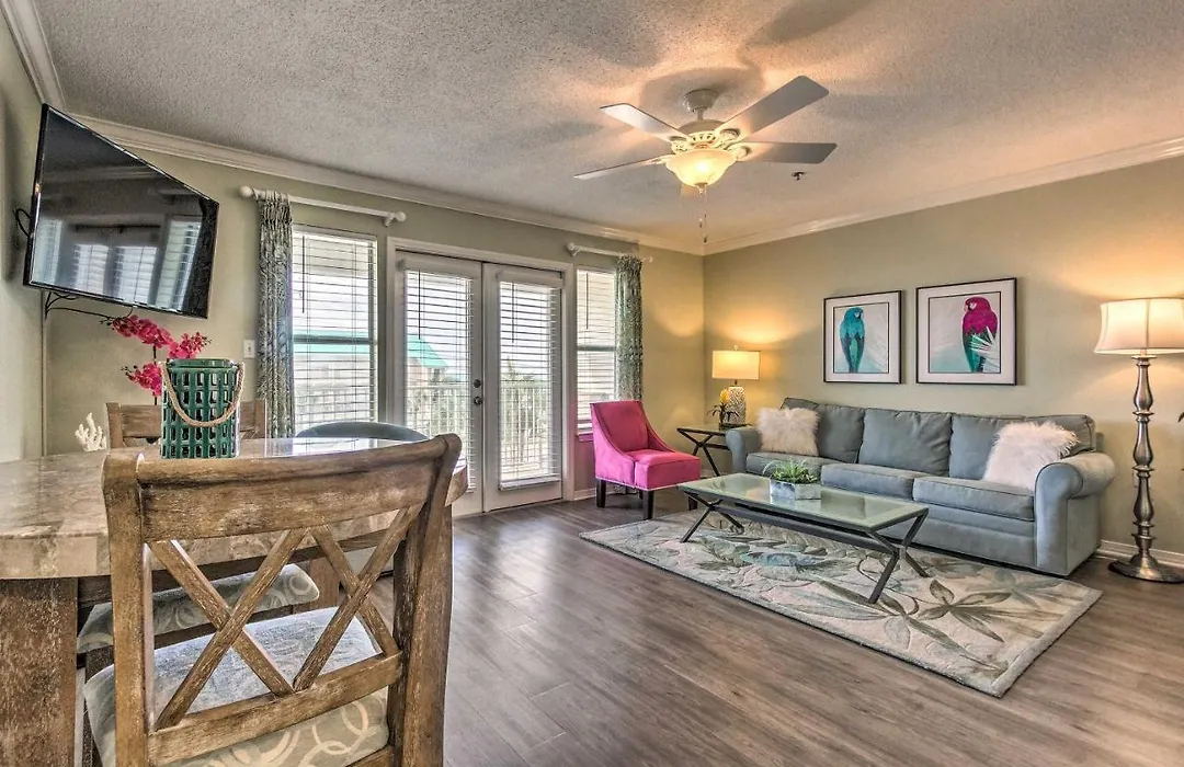 Sunny Emerald Coast Condo With Pool Steps To Beach!-1