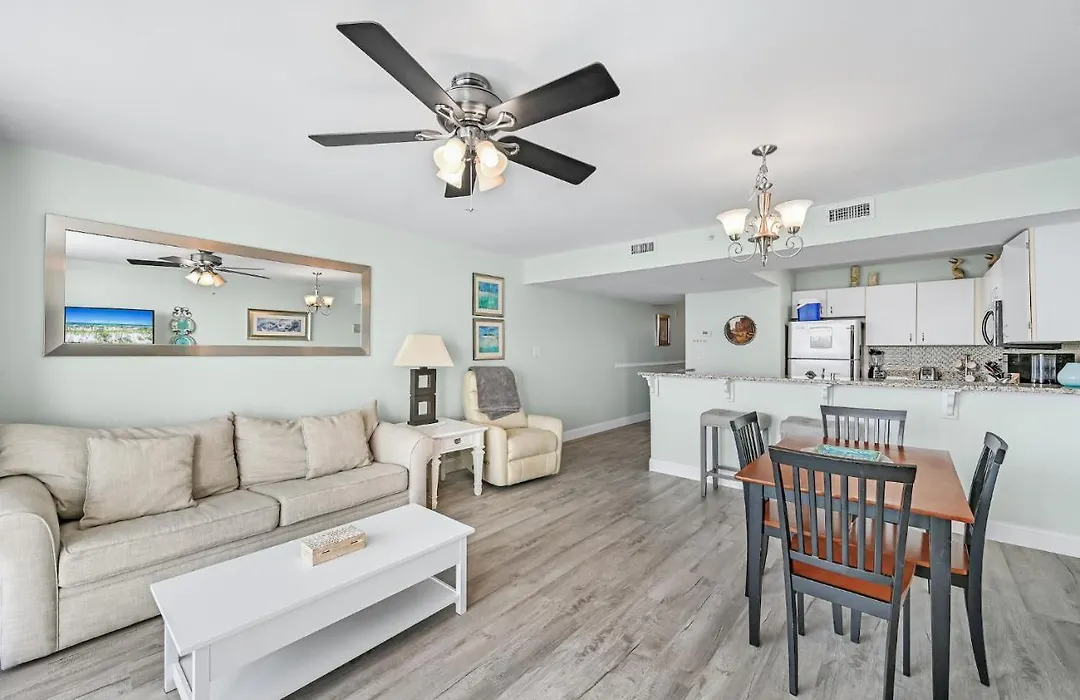 Beach Front 16Th Flr, Best Ocean View, New Upgrades-1