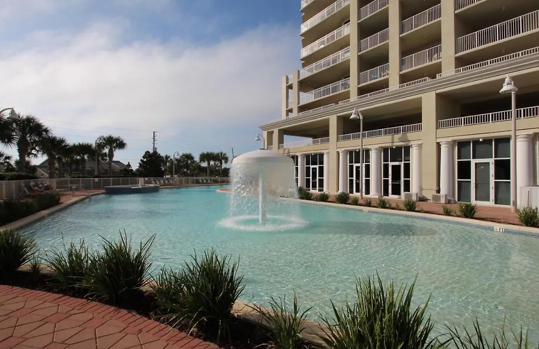 Ariel Dunes 402 2 Bedroom With Bunks! Reduced Rates! Spacious Condo!-1