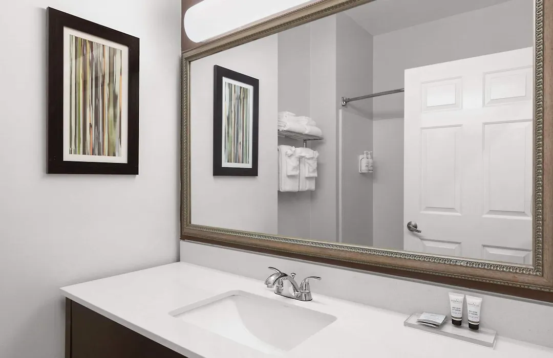 Wingate By Wyndham Destin-1