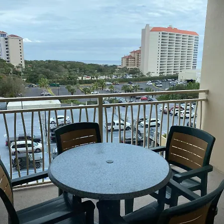 Ocean View Luxurious Condo-Best Location + Balcony-2