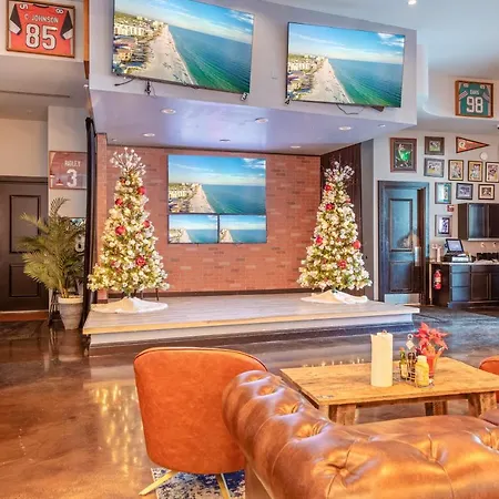 Spectacular Sunsets 5 Star Resort Condo Across From Beach Sleep 6 Private Shuttle-3