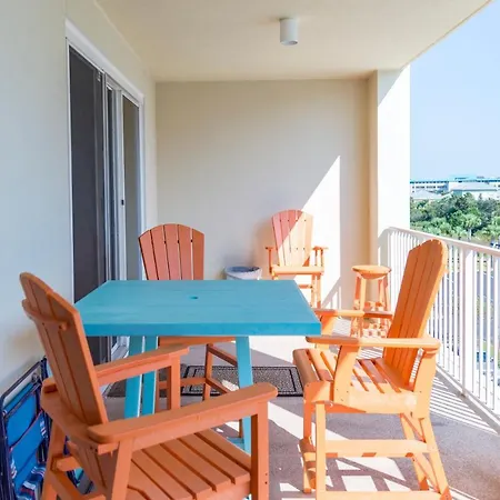 Ariel Dunes 402 2 Bedroom With Bunks! Reduced Rates! Spacious Condo!-3